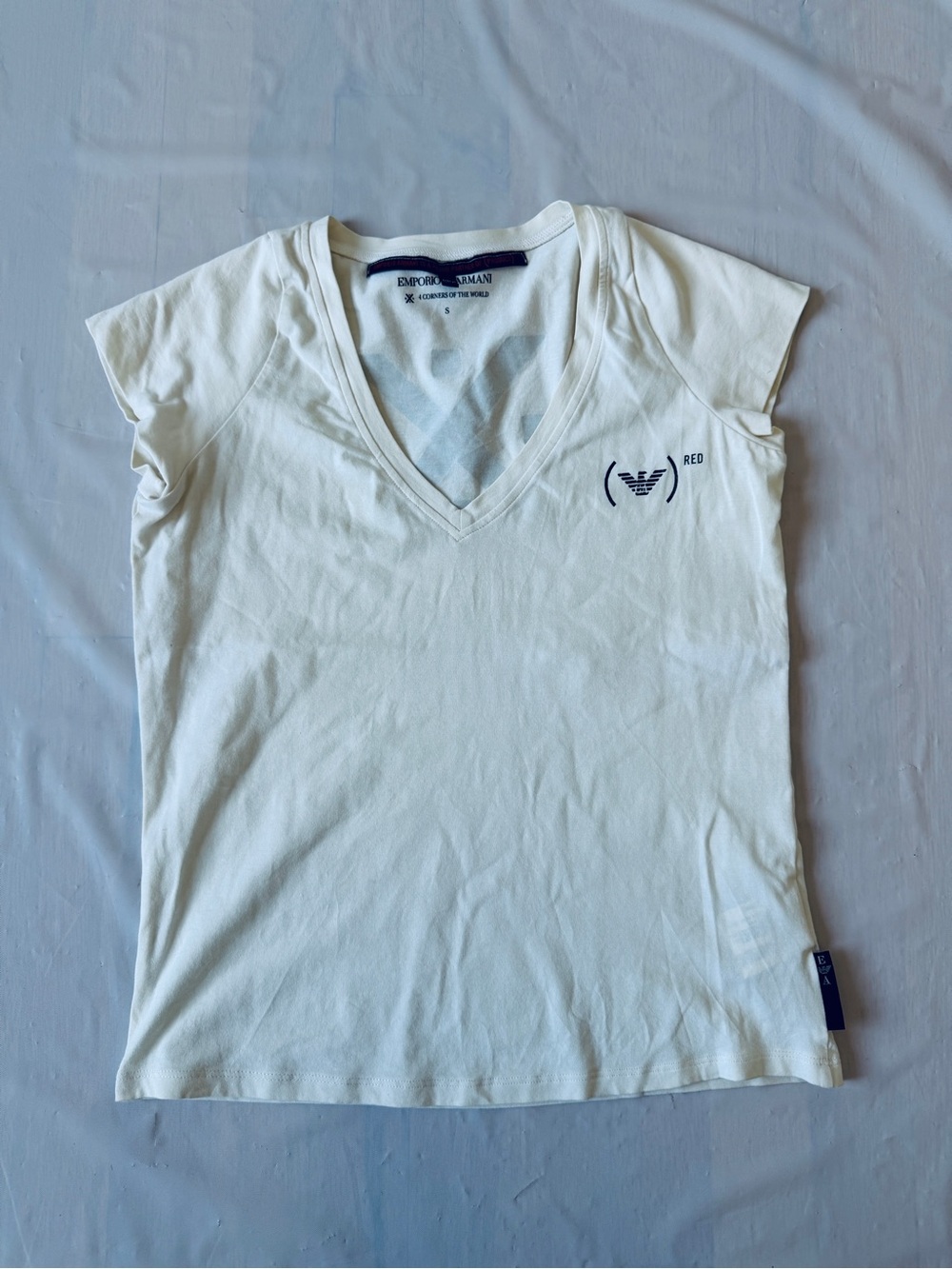 Emporio Armani x PRODUCT RED Vintage Graphic V-Neck Tee ivory white Size S